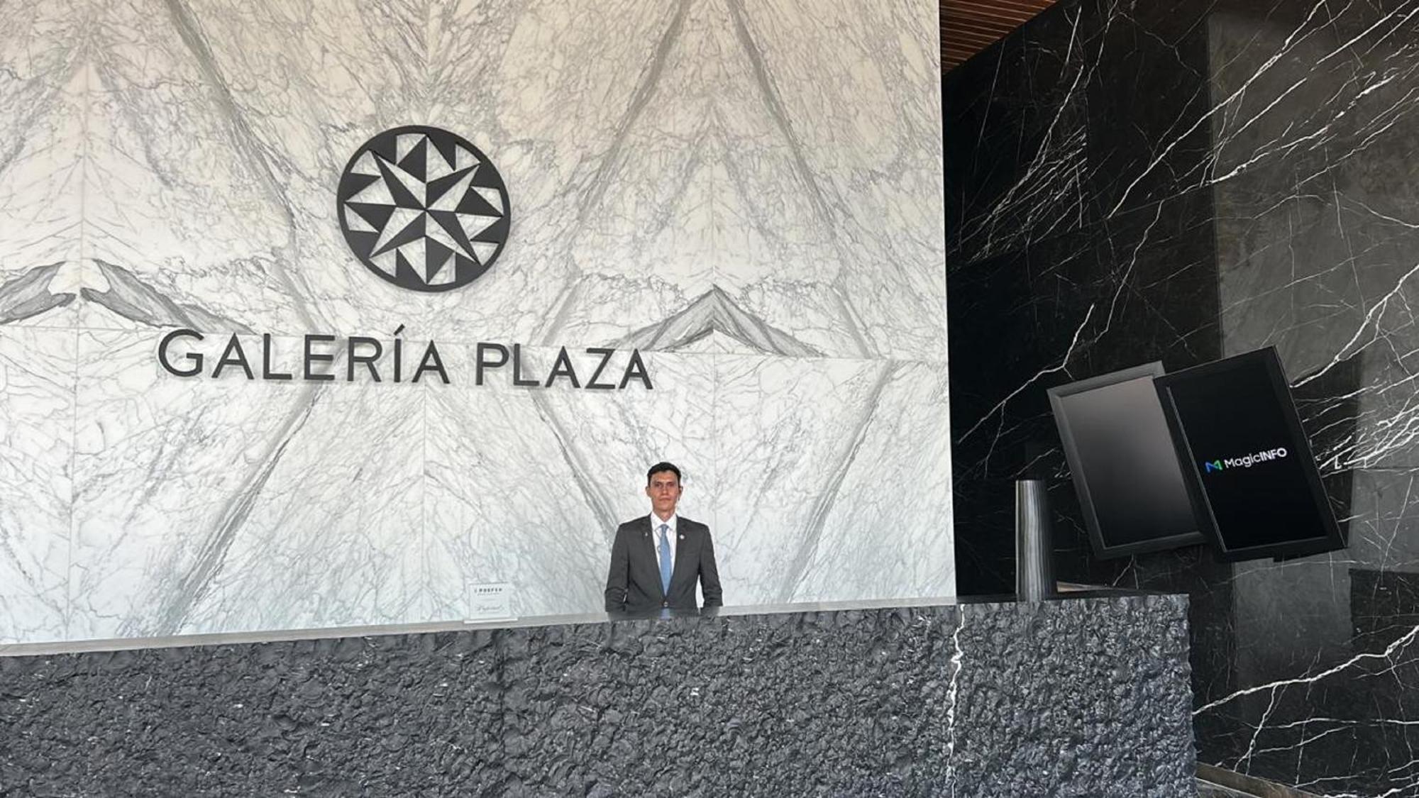Galeria Plaza Monterrey Hotel Buitenkant foto Entrance